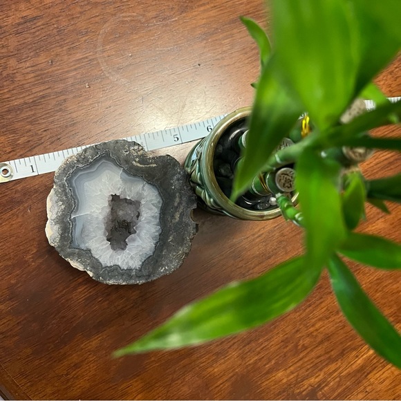 Beautiful geode - Picture 3 of 4